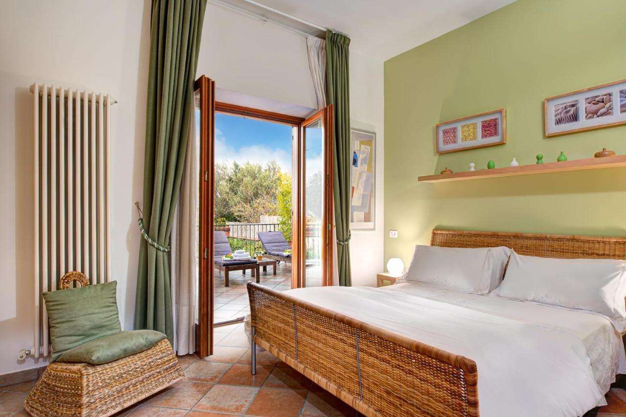 Casa Vacanze Villa Antonella By Gocce Вико-Экуенсе Экстерьер фото