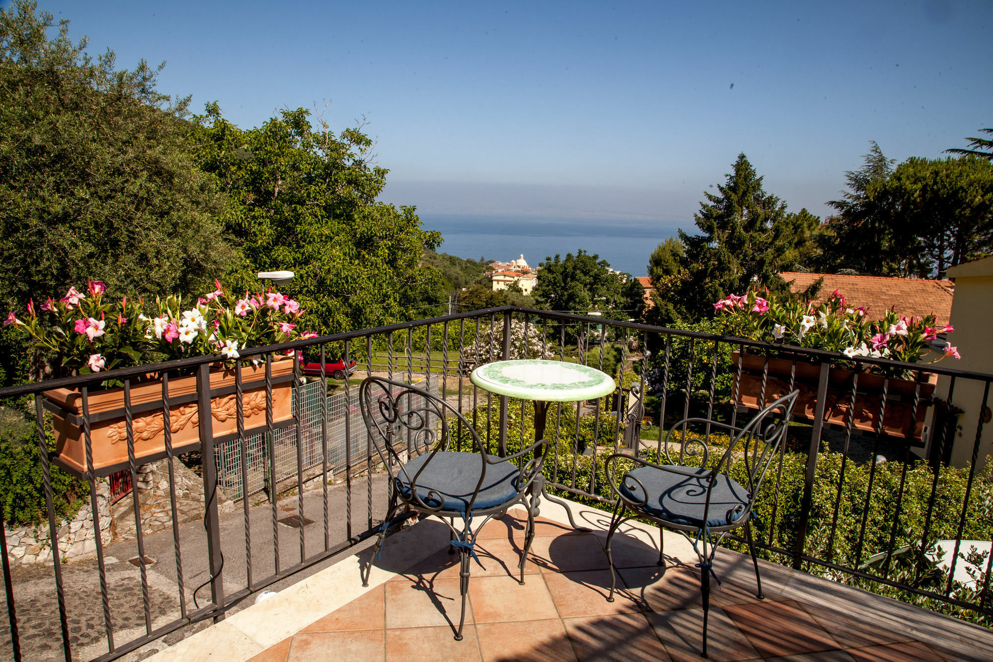 Casa Vacanze Villa Antonella By Gocce Вико-Экуенсе Экстерьер фото